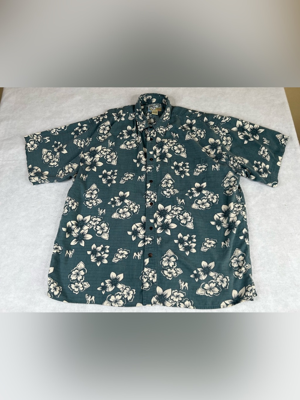 Big Dogs Hawaiian Shirt Men's XL Blue White Teal Floral Rayon Cotton Lightweight